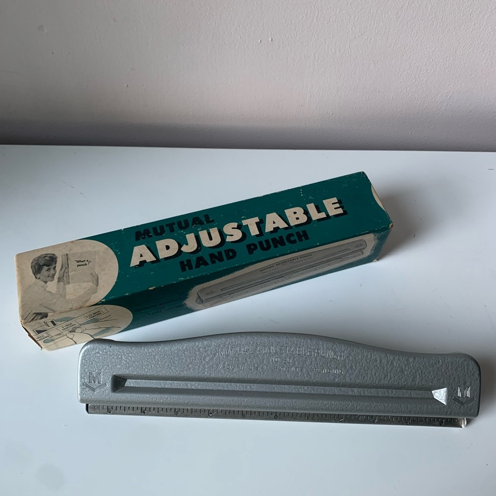 Vintage Mutual Adjustable Hand Hole Punch No. 20-1950s